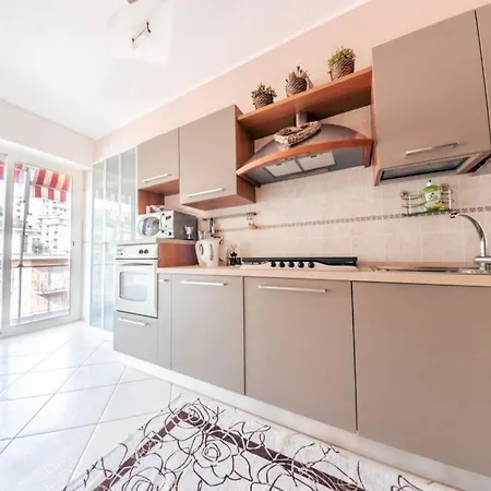 Apartament Casa Luca Flexyrent - Parking - A C - Wifi Rapallo