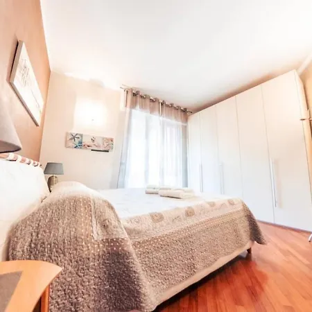 Casa Luca Flexyrent - Parking - A C - Wifi Rapallo