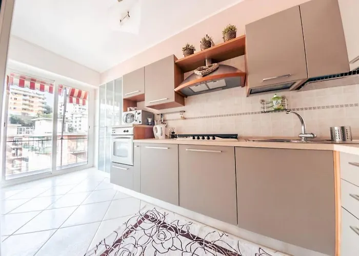 Apartment Casa Luca Flexyrent - Parking - A C - Wifi Rapallo